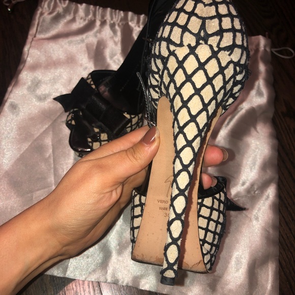 Giuseppe Zanotti heels. High heels. Sexy - Picture 3 of 5